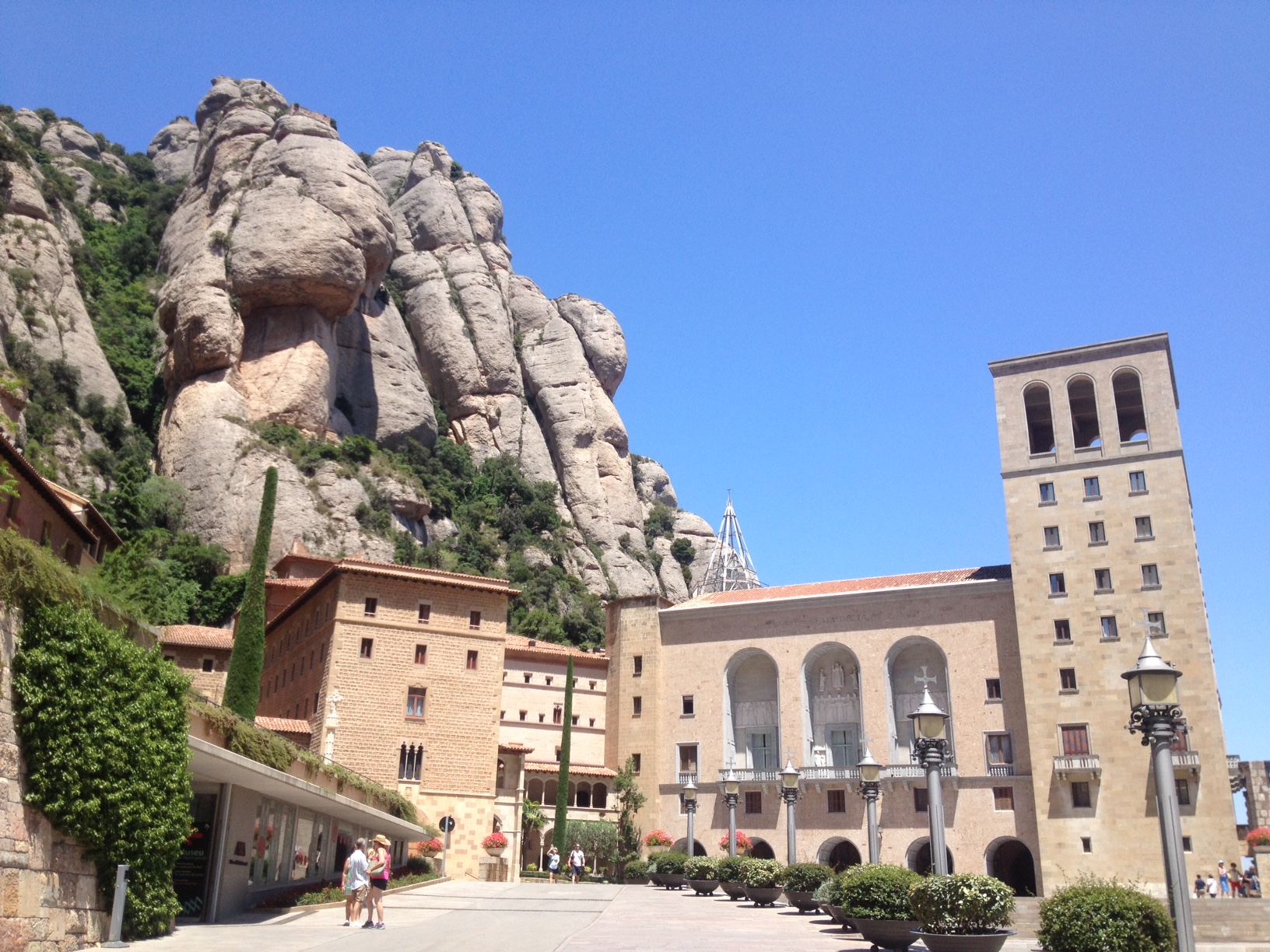 Monserrat 1